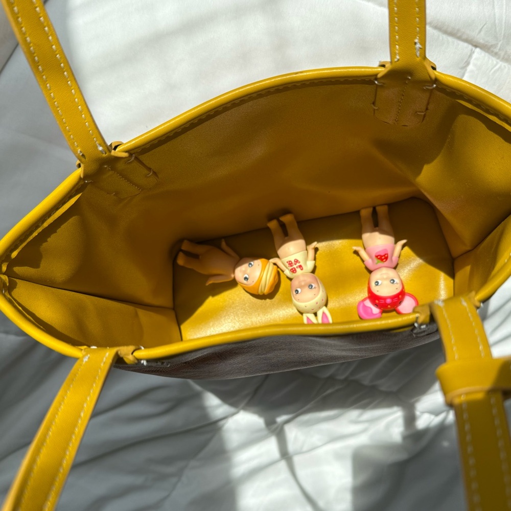 Your Everyday Pilates Bag - Picture 3 of 3